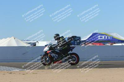 media/Nov-06-2023-Moto Forza (Mon) [[ce023d0744]]/4-Beginner Group/Session 4 (Finish Line Checker)/